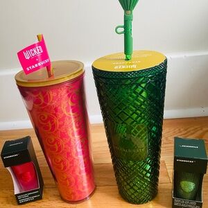 WICKED Elphaba and Galinda NWT cold tumblers and matching keychain/ornament